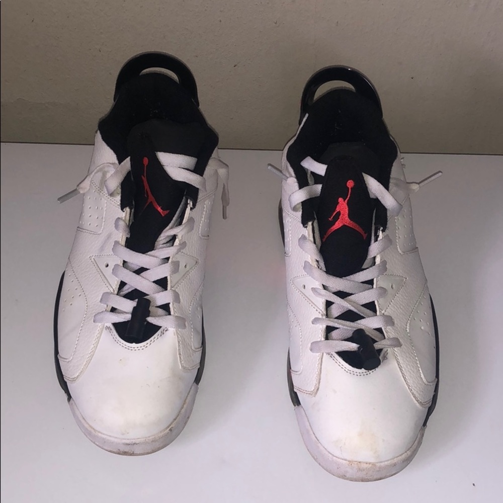 Jordan 6 Retro Low
